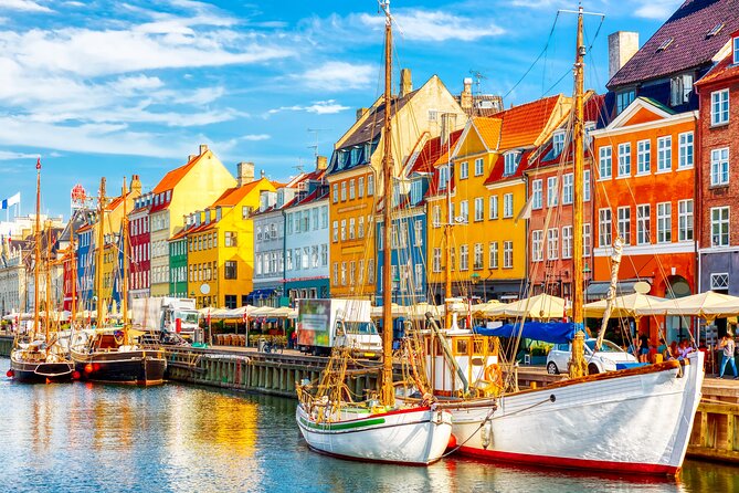 2-Hour Walking Introduction to Copenhagen and its Main Sights - Why this works as a first look at Copenhagen