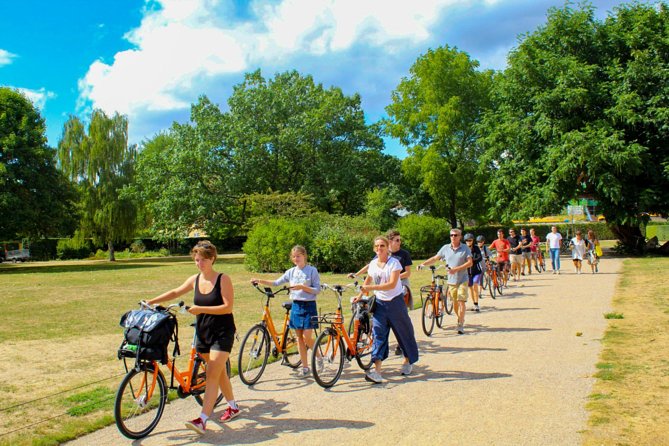 3-hour Copenhagen City Highlights Bike Tour - Nyboder and the route to the harbor