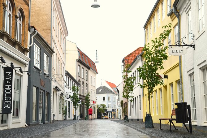 Aalborg Historical Treasures: A Walking Tour - Kunsten and Aalborg’s modern side