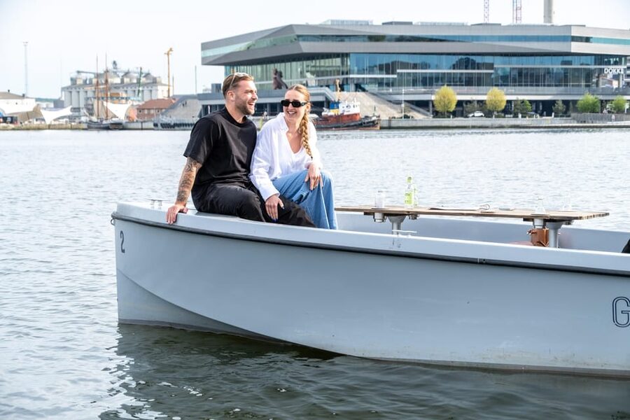 Aarhus: 1 or 1,5 Hour Boat Rental - No License Required - Basin 2, where your route begins