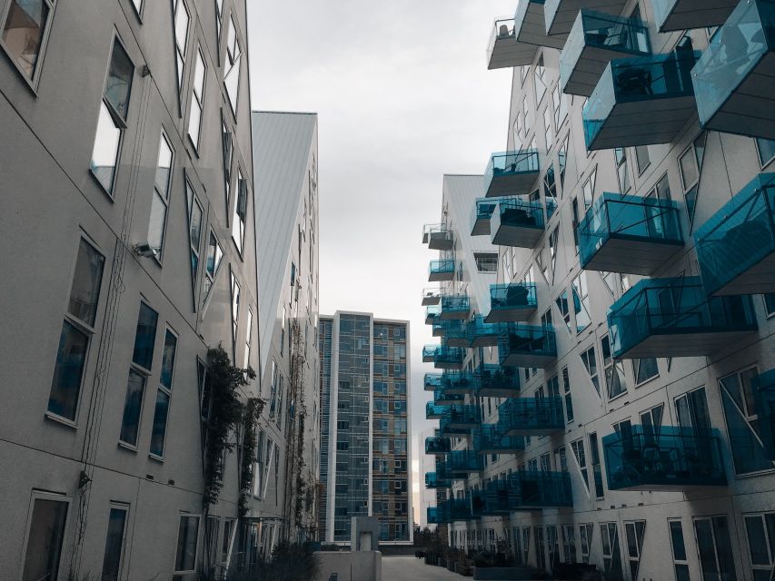 Aarhus: Express Walk with a Local in 60 minutes - Food, cafes, and bars are where the advice becomes useful