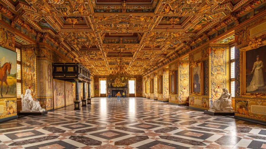 Castles of Kronborg and Frederiksborg from Copenhagen by Car - Is $614 per person good value?