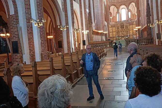 Cathedral ,Viking ships Tour, Palace and Castle (April) - Why this route works for a first visit