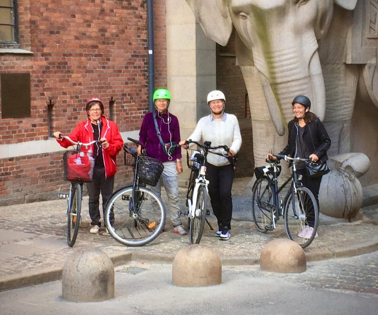 Copenhagen: 2,5-Hour 'Must See' Bike Tour with a Local Guide - Why a bike makes sense in Copenhagen