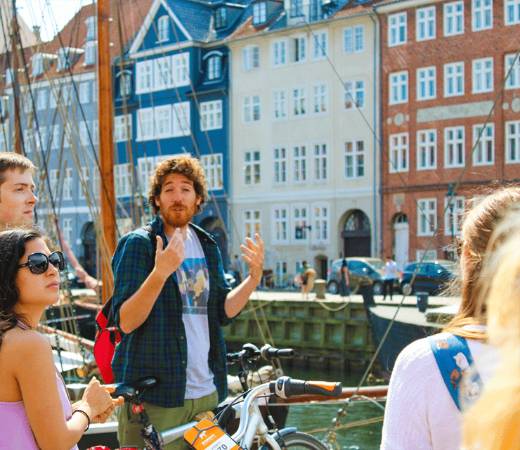 Copenhagen: 3-Hour City Highlights Bike Tour with Guide - Christiania and the Church of Our Saviour