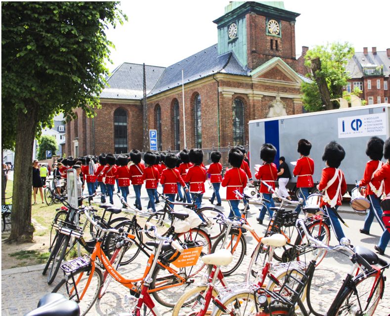 Copenhagen: 3 Hour Private Bike Tour - Storytelling, local advice, and the guide you receive
