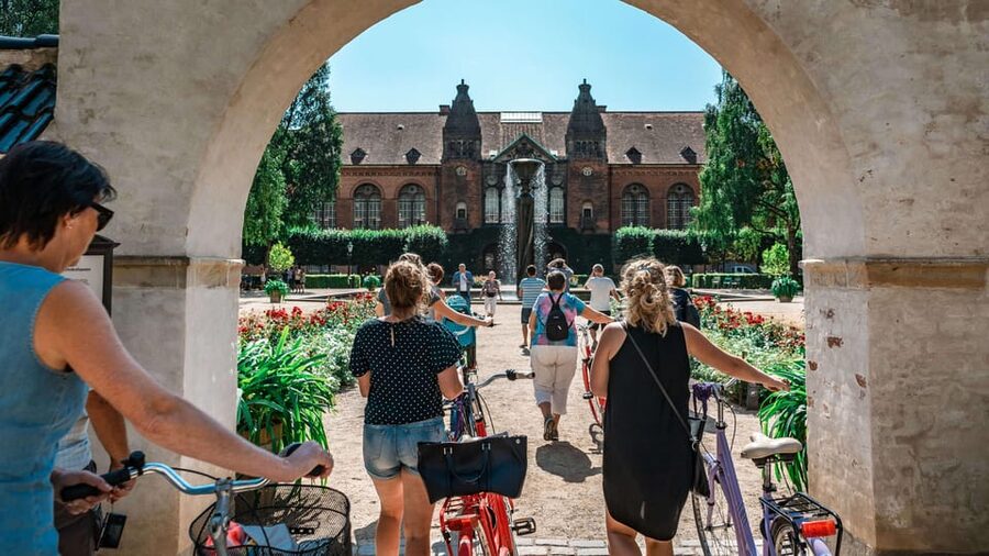 Copenhagen: 3-hour Private Guided Bike Tour - Key points to know before you ride