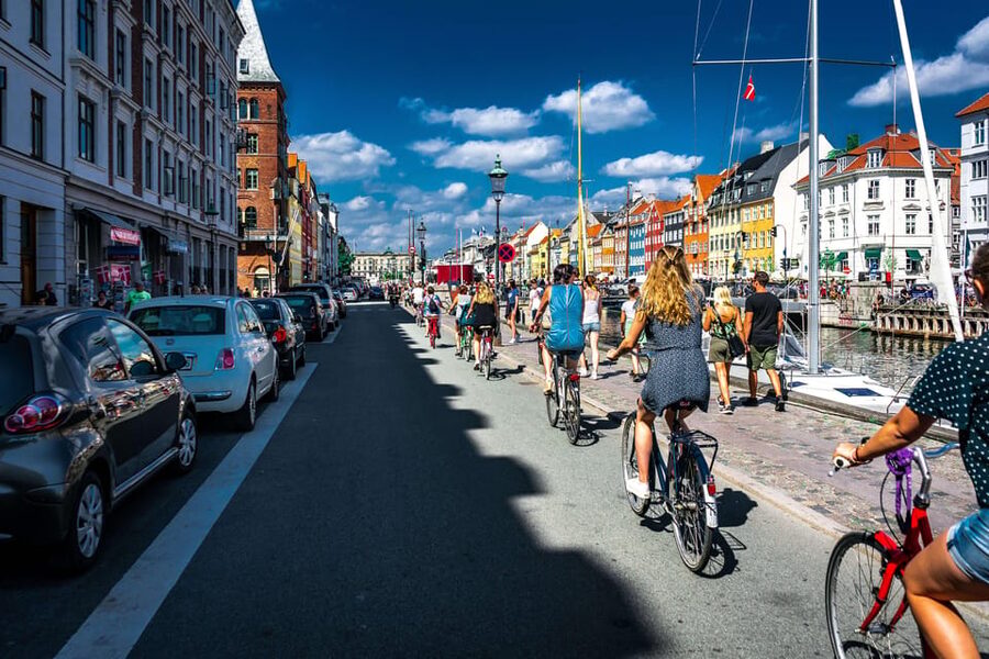 Copenhagen: 3-hour Private Guided Bike Tour - Christianshavn, Christiania, and Copenhagen’s bridges