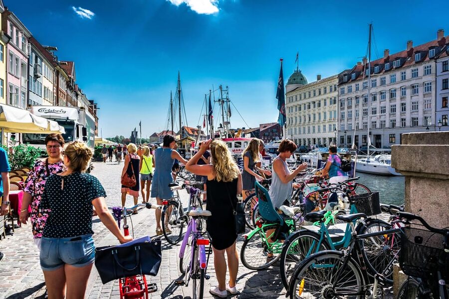 Copenhagen: 3-hour Private Guided Bike Tour - How the private format changes the experience