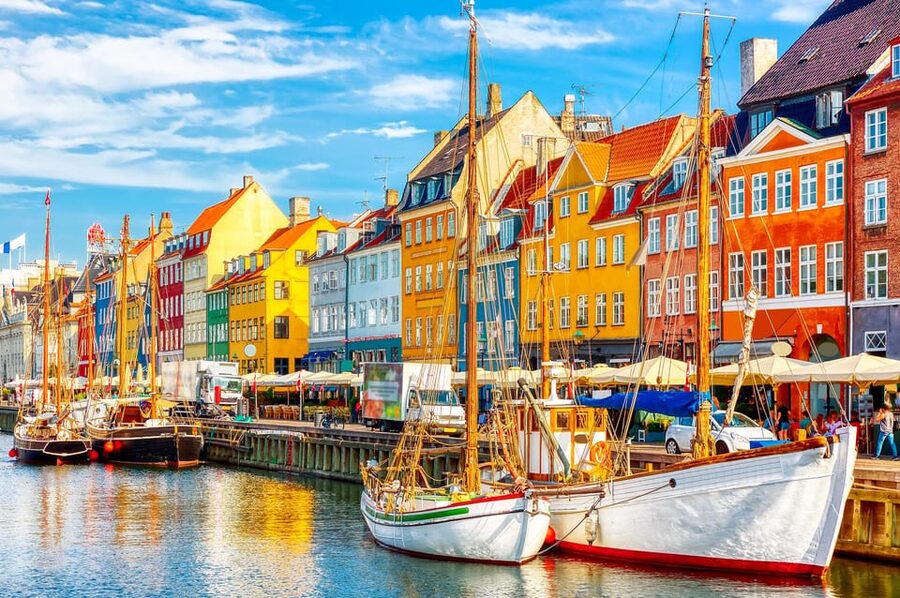 Copenhagen: A guided walk for first-timers in the city - King’s New Square and the Royal Danish Theatre