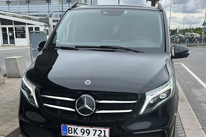 Copenhagen Airport Transfer Service | English Speaking Driver - A private arrival from Copenhagen Airport to your door
