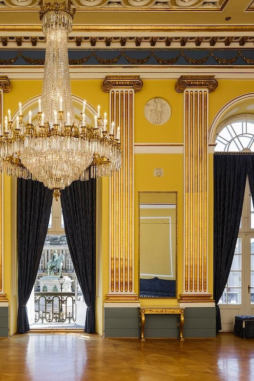 Copenhagen: Amalienborg Palace Museum Entry Ticket - Key points to know before entering
