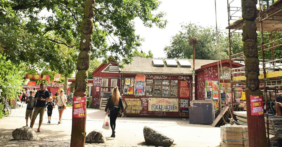 Copenhagen: Christiania & Christianshavn Guided Walking Tour - What the local advice adds