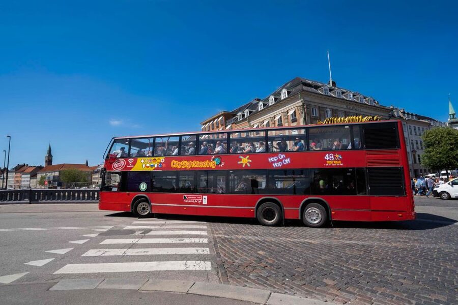 Copenhagen: City Card with 40+ Attractions & Hop-On/Off Bus - Canal Tours, churches, and city views