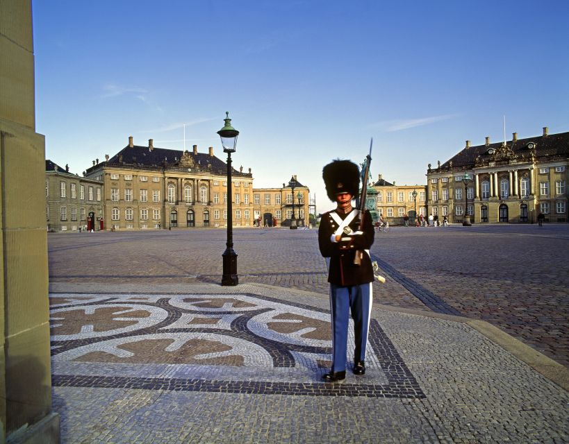 Copenhagen: City Highlights Guided Bike Tour - The Royal Castle and Copenhagen’s Formal Side