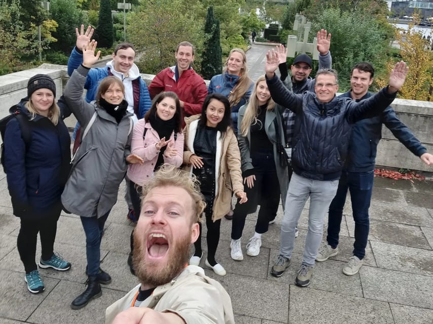 Copenhagen: Group Walking Tour - City Highlights - 2 Hours - Amalienborg and the Marble Church finish