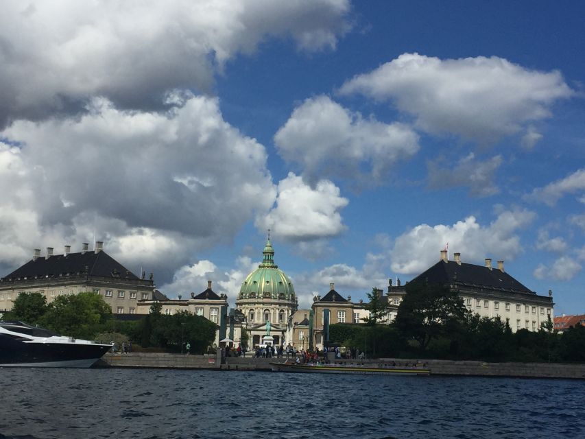 Copenhagen: Guided Walking Tour - Nyhavn and the royal finish at Amalienborg