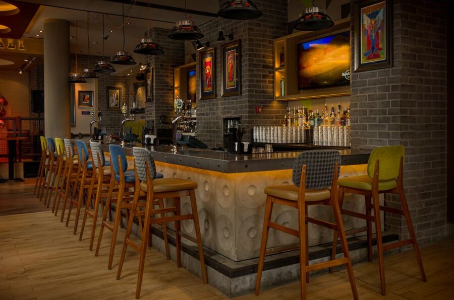 Copenhagen: Hard Rock Cafe with Set Menu for Lunch or Dinner - The room, the memorabilia, and the music