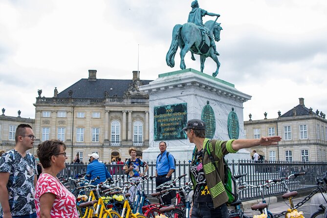 Copenhagen Highlights 3 Hour Bike Tour with local Guide - Rosenborg Castle and the Medieval Center