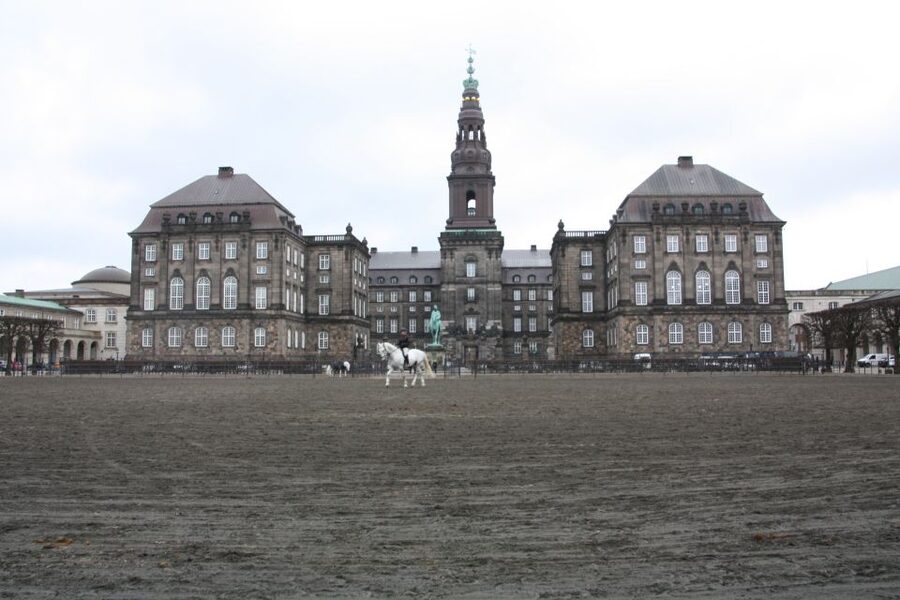 Copenhagen: Highlights & Hygge Guided Walking Tour w/ Lunch - Key points to know before booking