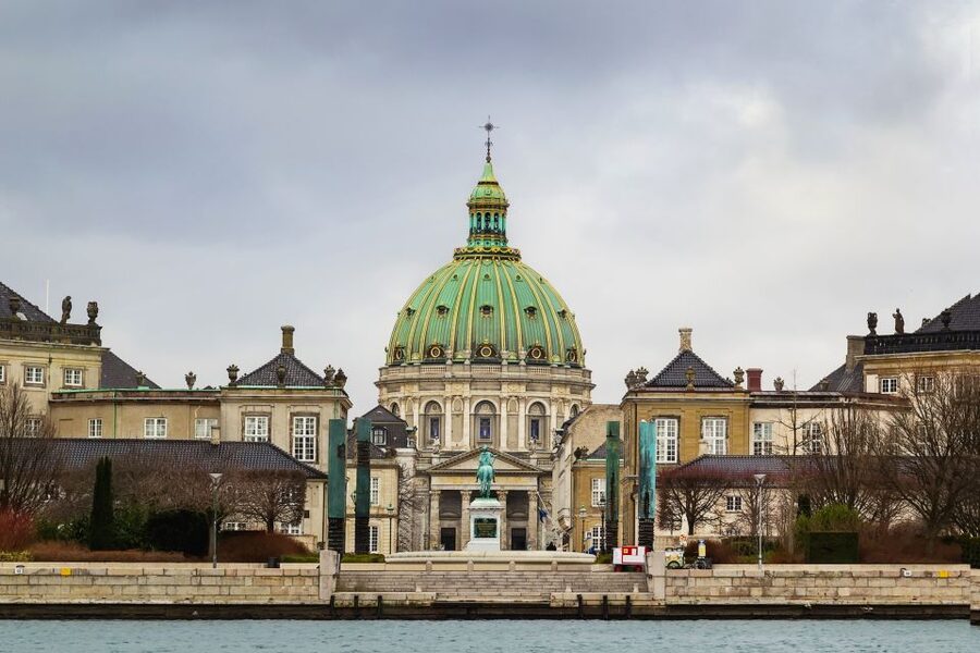 Copenhagen: Highlights & Secrets Private Walking Tour - Gefion Fountain and the approach to Kastellet