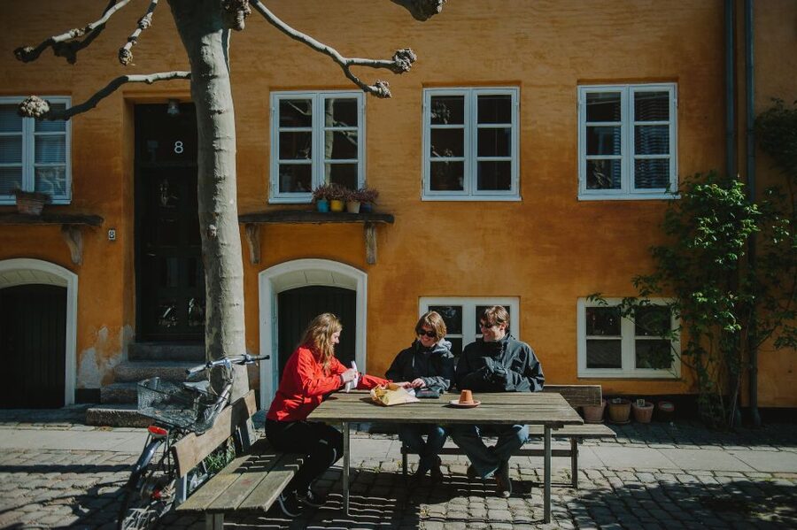Copenhagen: Hygge and Happiness Culture Walking Tour - Why hygge works better on foot