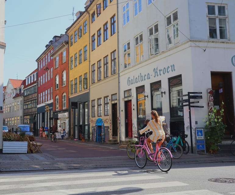 Copenhagen: Hygge & Highlights Walking Tour with Local Guide - Nyhavn, sailors, and Hans Christian Andersen
