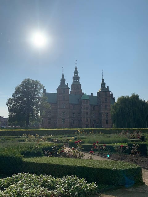 Copenhagen: King's Garden Outdoor Escape Room Game - What your walk through King’s Garden is like
