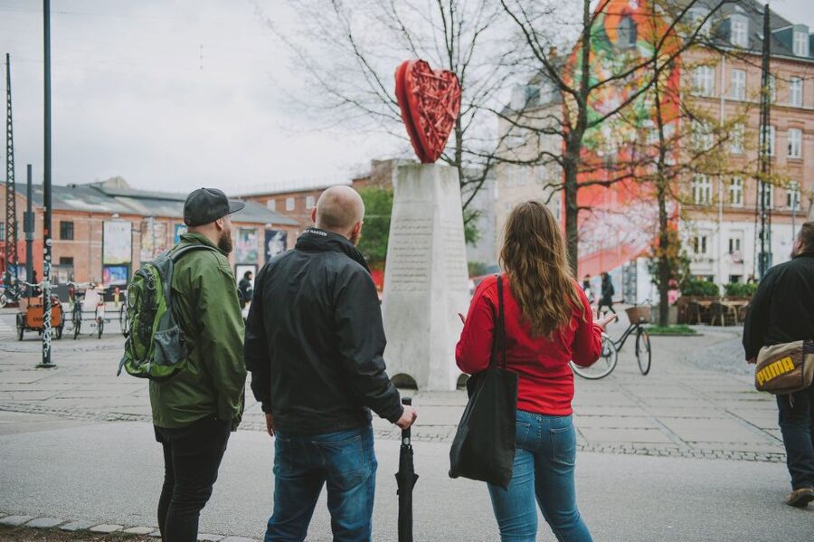 Copenhagen: Nørrebro Neighborhood Tour - What the guides add to the experience
