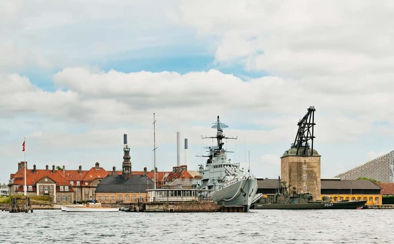 Copenhagen: Old Canals and Hidden Gems Social Boat Tour - The Social Side of the Ride