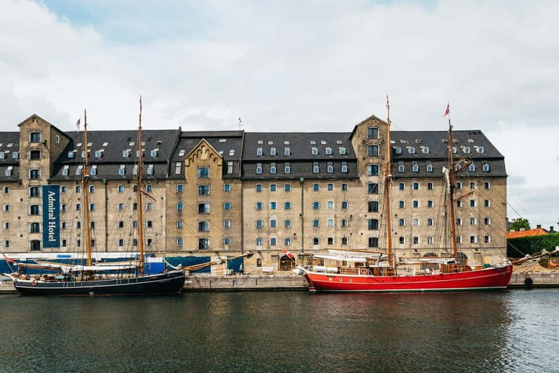 Copenhagen: Old Canals and Hidden Gems Social Boat Tour - Weather, Seating, and Drinks