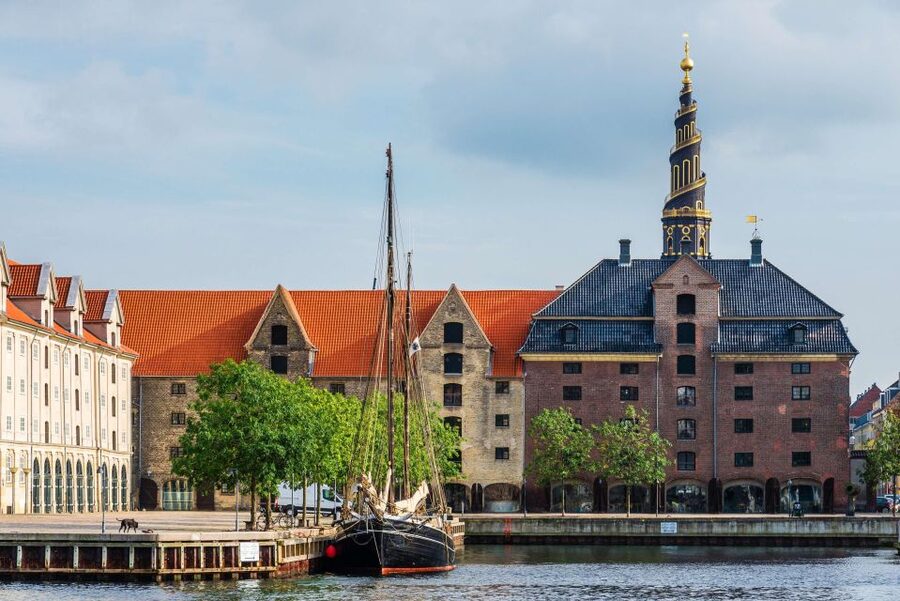 Copenhagen Old Town, Nyhavn, Canal Walking Tour & Christiana - Christianshavn and the Church of Our Savior