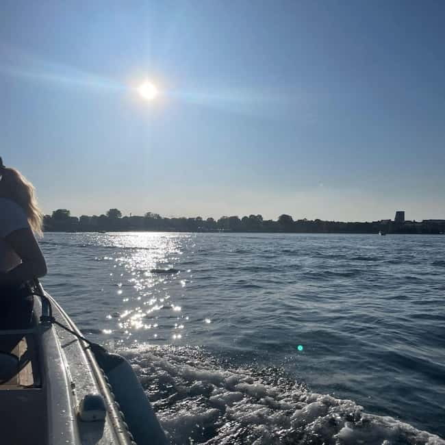 Copenhagen: Private Guided Boat Tour with City Highlights - Meeting point, timing, and what to bring