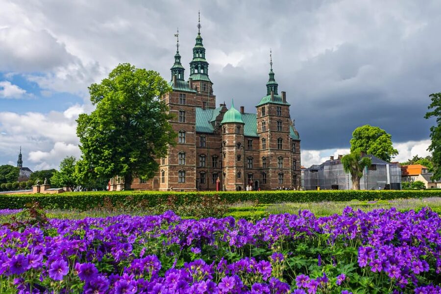 Copenhagen: Rosenborg Castle Tour with Skip-the-Line Ticket - Who should book this royal Copenhagen tour?