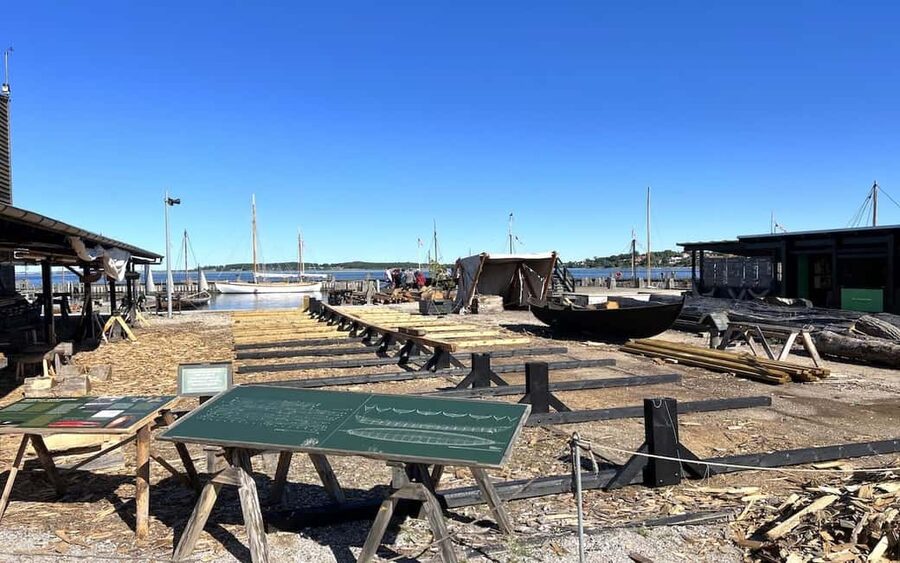 Copenhagen: Roskilde, the Viking City Tour in English - Viking ships and hands-on activities at the museum