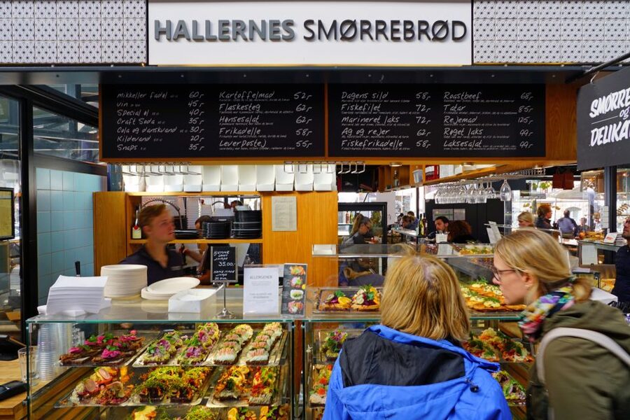 Copenhagen: Scandinavian Delights Food & Drink Private Tour - A food walk that also helps you understand Copenhagen