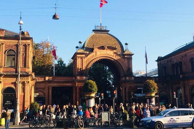 Copenhagen Walking Tour with Food Testing (smorrebrod dish & snap) - Nyhavn: the colorful canal stop