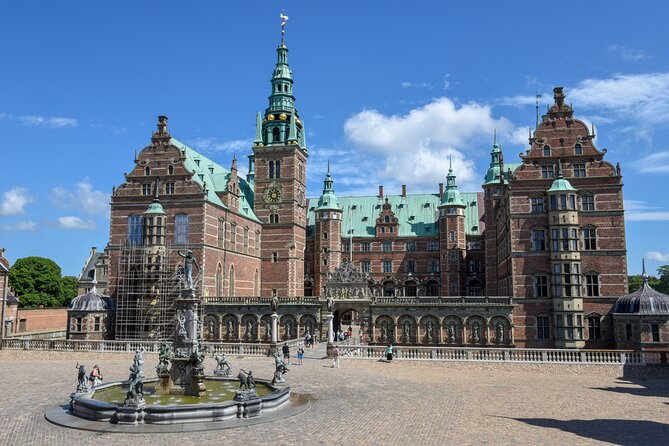 Deluxe Copenhagen Shore Excursion from Cruise Ship Port - Free time beside the colorful houses of Nyhavn