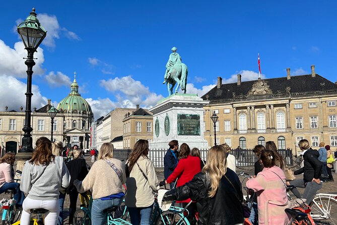 E-Scooter "Stand Up Kick Bike" 2 Hour Guided Copenhagen Tour - Amalienborg and Marble Church