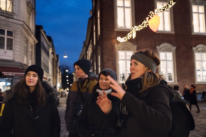 Experience and Taste the Copenhagen Christmas - The small gift game and what to bring
