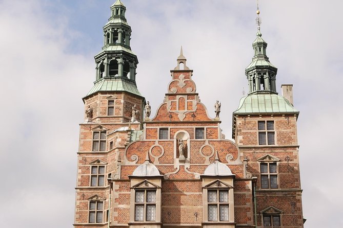 Explore Copenhagen’s Art and Culture with a Local - Starting at Stork Fountain in old Copenhagen
