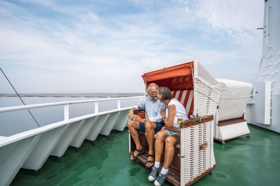 From Rømø: One-Way or Roundtrip Passenger Ferry to Sylt - Views, food, and comfort onboard