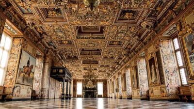 Full-Day Tour; Castle, Palace, Cathedral and Viking Ships