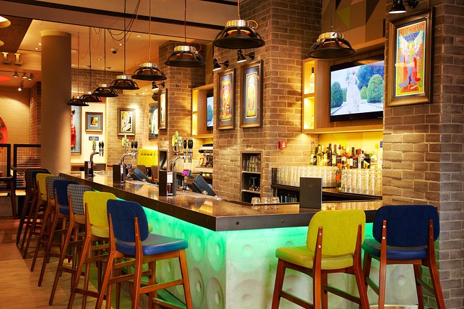 Hard Rock Cafe Copenhagen with Set Menu for Lunch or Dinner - Who should book this meal