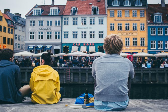Hygge Walk in Copenhagen with a Local - Waterside views by the Black Diamond