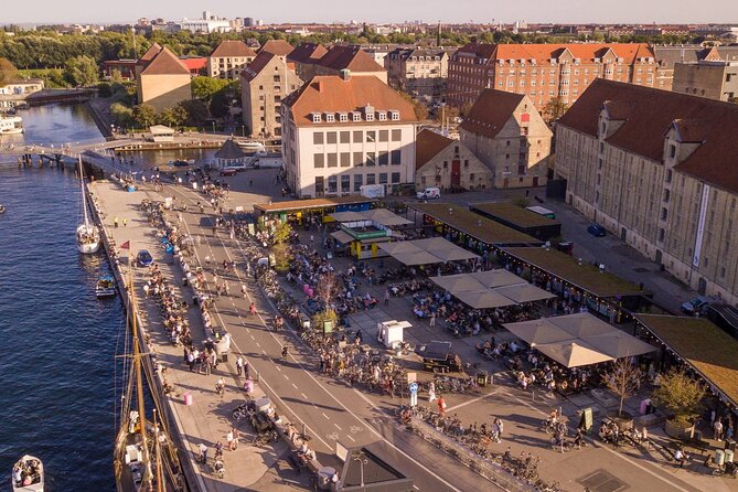 Native Walking Tour to Copenhagen - A long Copenhagen walk with a useful mix of sights
