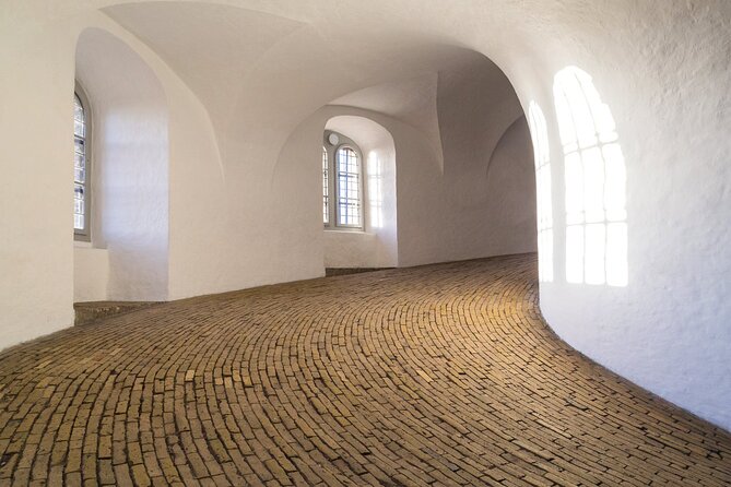 Native Walking Tour to Copenhagen - The Marble Church and the first optional climb