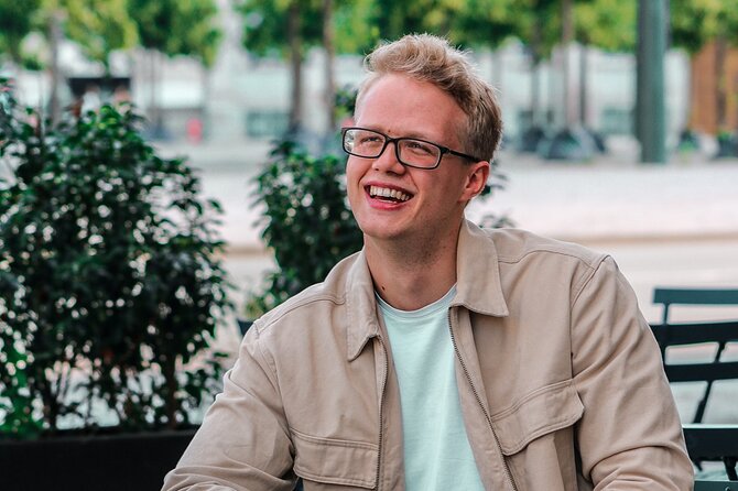 Photoshoot around Copenhagen's Iconic Locations - Is one hour enough for three locations?