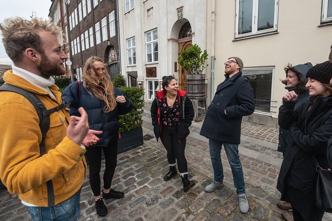 Politically Incorrect Private Highlights Walking Tour - Nikolaj Kunsthal and the fires that changed the city
