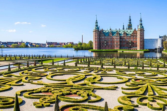 Rosenborg Castle Entry Ticket in Copenhagen - Why Rosenborg Castle deserves a place in your Copenhagen day